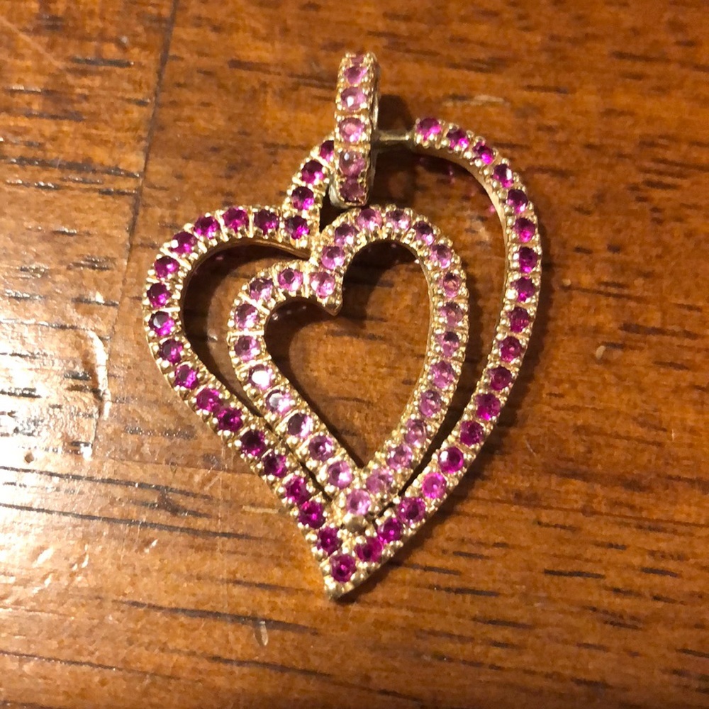 Silver dip in gold heart charm with pink stones